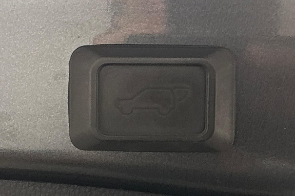 Toyota RAV4 30 of 30