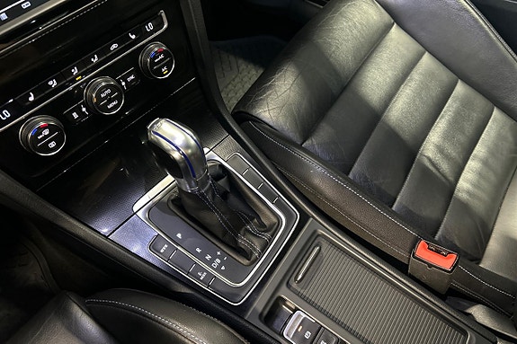 Volkswagen Golf I 21 of 23
