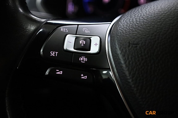 Volkswagen Tiguan 20 of 20