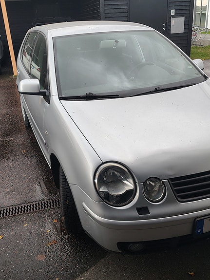 Volkswagen Polo 2 of 6