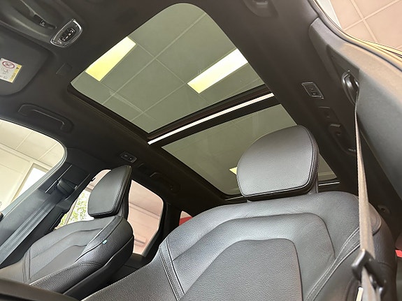 Volvo XC60 9 of 19