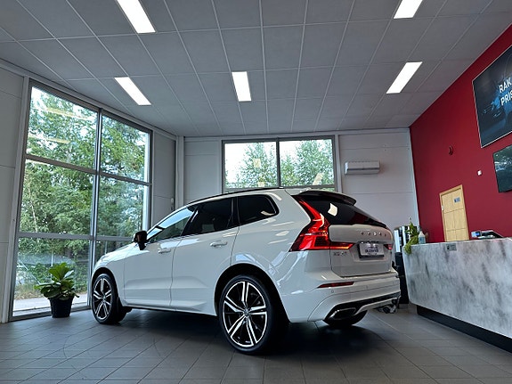 Volvo XC60 4 of 19
