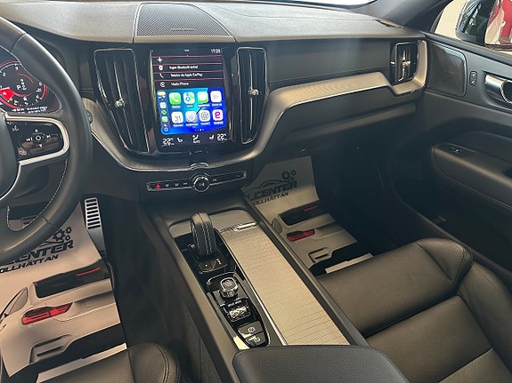 Volvo XC60 16 of 19