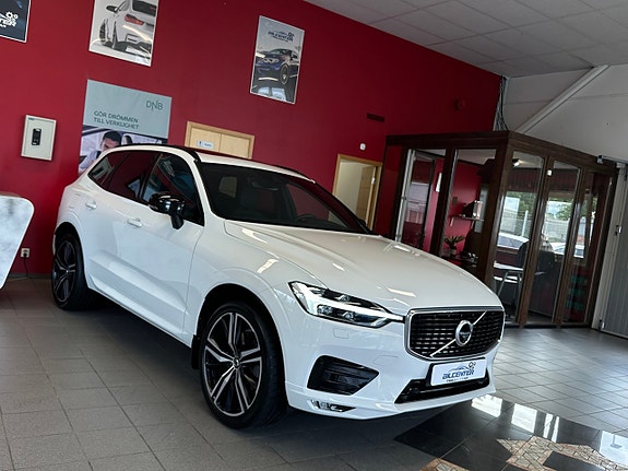 Volvo XC60 2 of 19