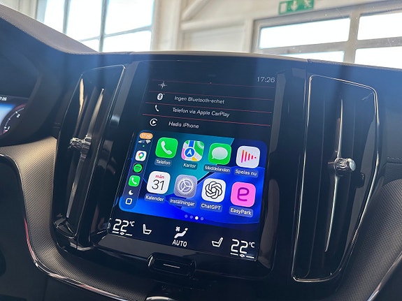 Volvo XC60 11 of 19