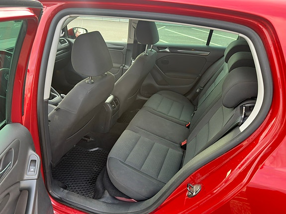 Volkswagen Golf VI 7 of 13