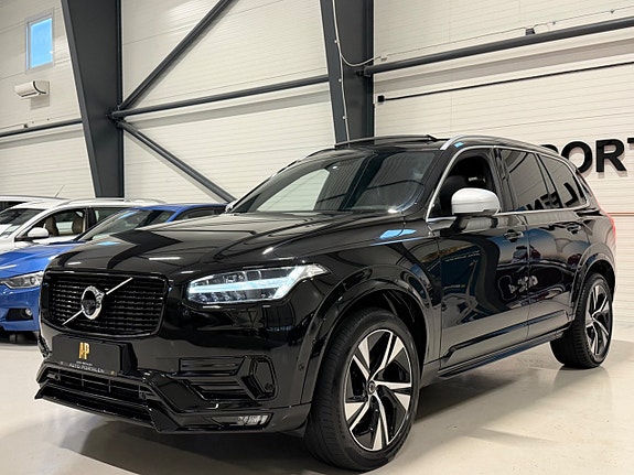 Volvo XC90 8 of 20