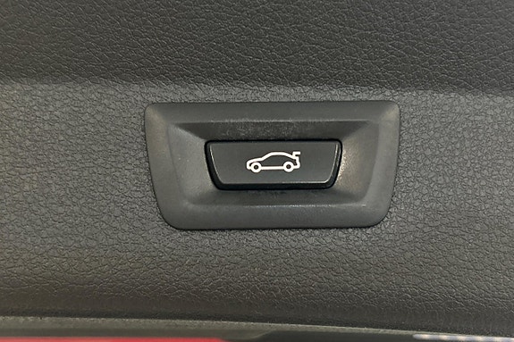 BMW 218i 23 of 23