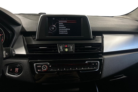 BMW 218i 21 of 23
