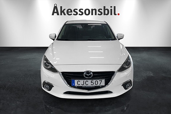 Mazda 3 2 of 16