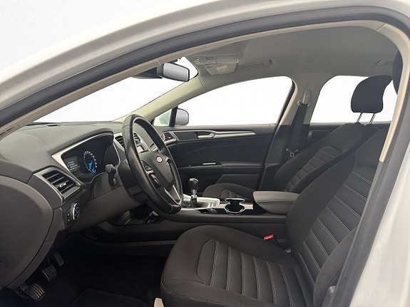 Ford Mondeo 10 of 27