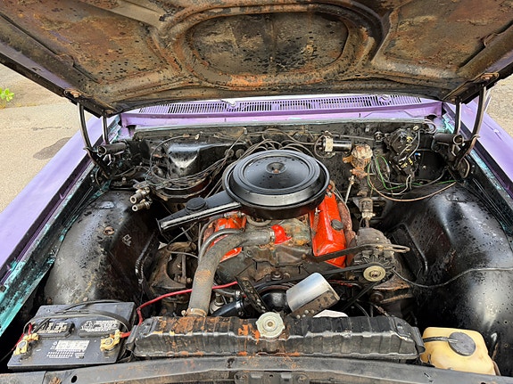 Chevrolet Impala 9 of 12