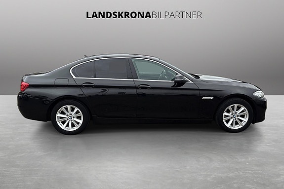 BMW 520d 4 of 30