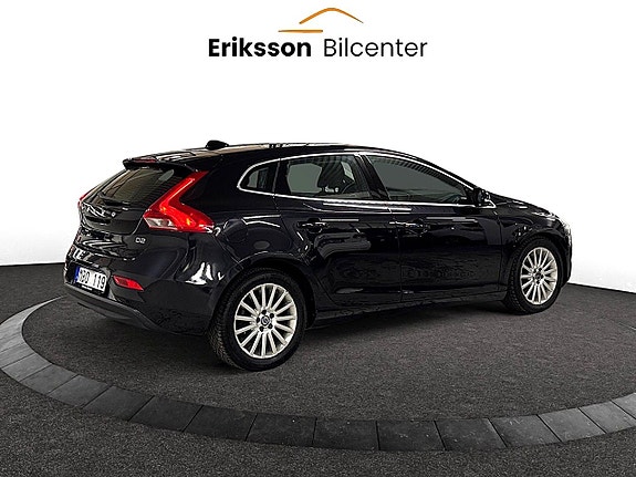 Volvo V40 5 of 24