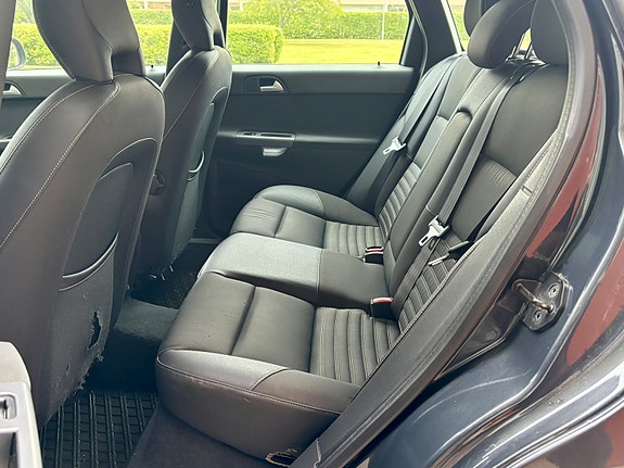 Volvo V50 6 of 6