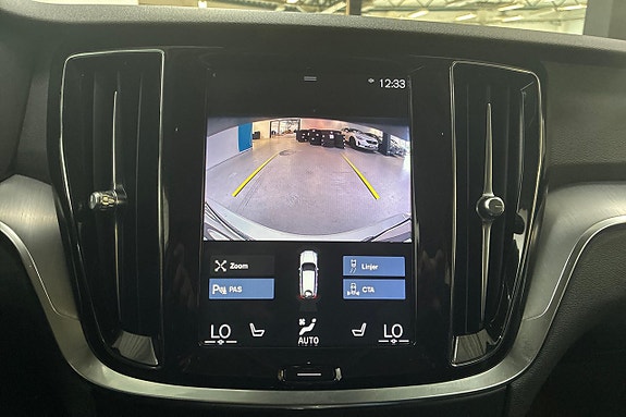 Volvo V60 19 of 25