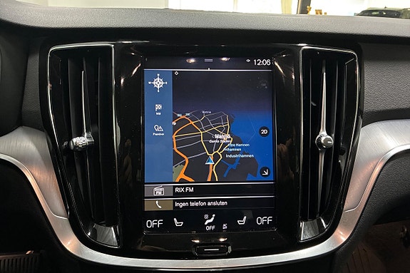 Volvo V60 18 of 25