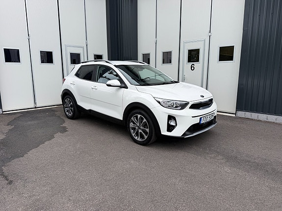 Kia Stonic 3 of 25