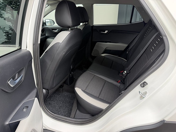 Kia Stonic 16 of 25