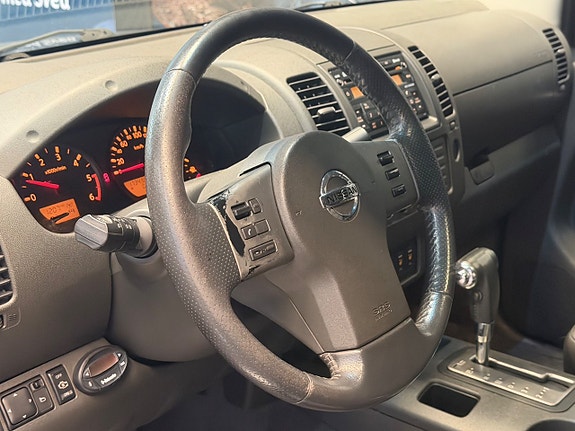 Nissan Navara 13 of 13