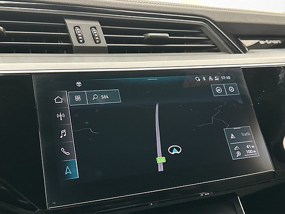 Audi Q8 e-tron 22 of 30