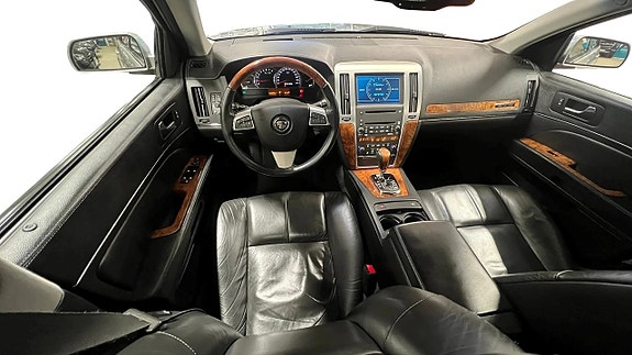 Cadillac STS 7 of 17