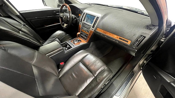 Cadillac STS 16 of 17