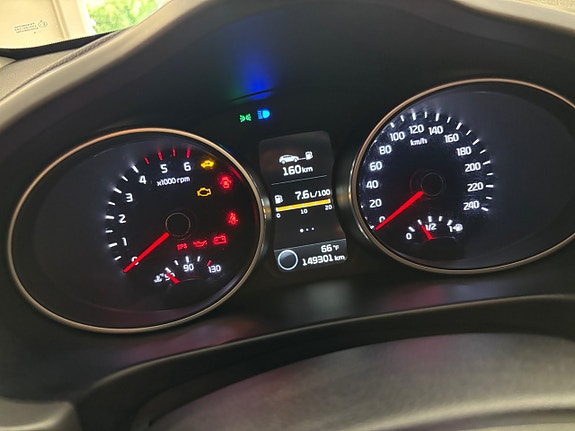 Kia Sportage 12 of 12