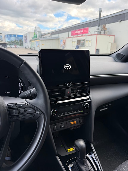 Toyota Yaris Cross 18 of 20