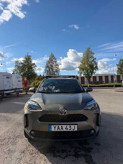 Toyota Yaris Cross 2 of 20