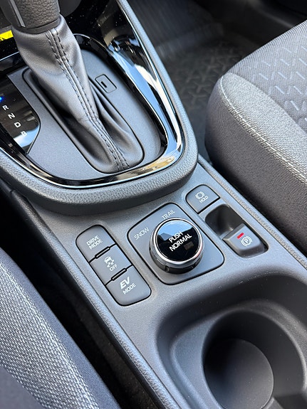 Toyota Yaris Cross 20 of 20