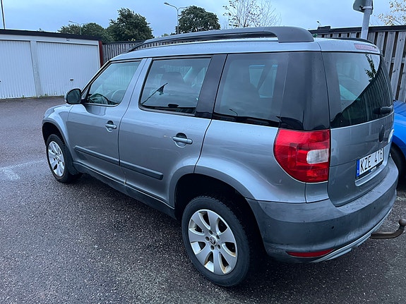 Skoda Yeti 3 of 6