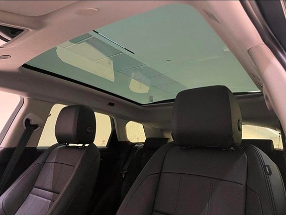 Land Rover Range Rover Evoque 4 of 6