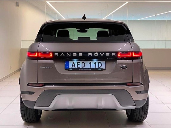 Land Rover Range Rover Evoque 2 of 6