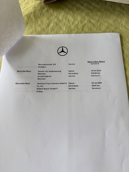 Mercedes-Benz E63 11 of 12