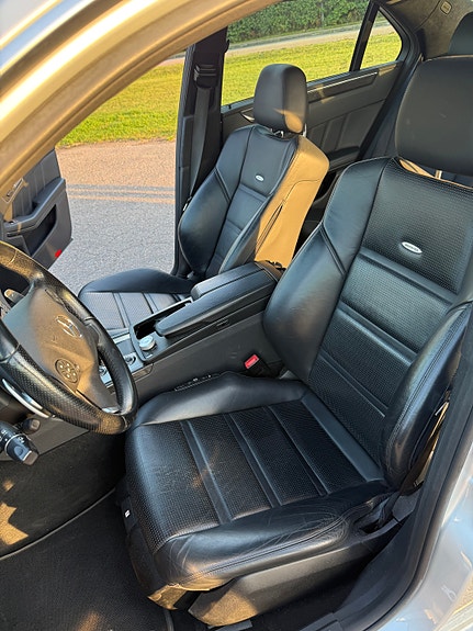 Mercedes-Benz E63 10 of 12