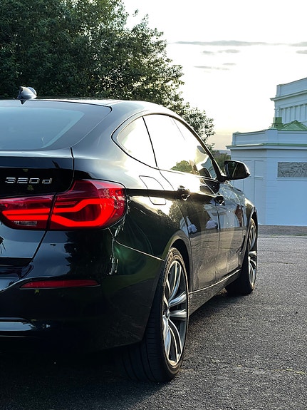 BMW 320d 6 of 9