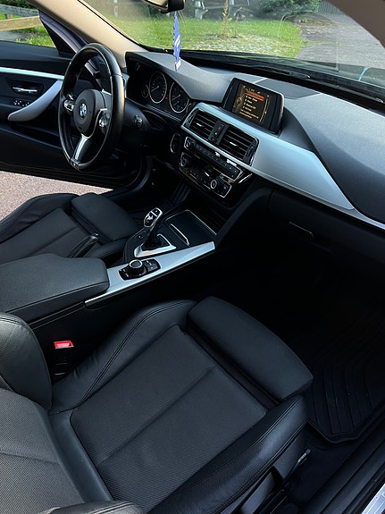 BMW 320d 4 of 9
