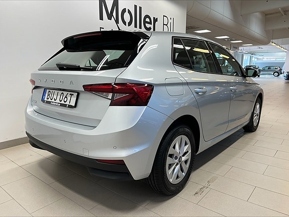Skoda Fabia 3 of 15