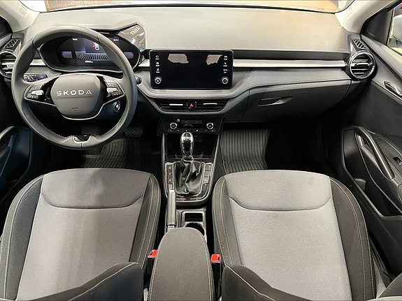 Skoda Fabia 9 of 15