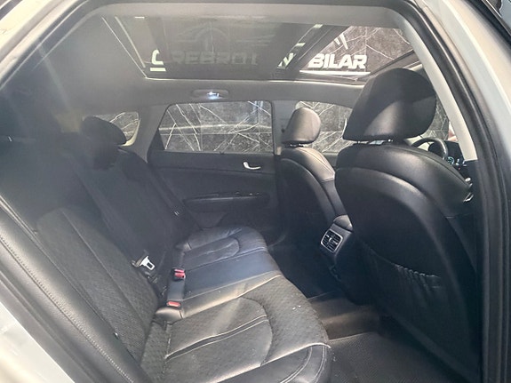 Kia Optima 14 of 23