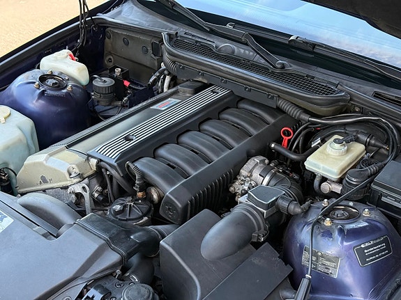 Alpina B6 25 of 30
