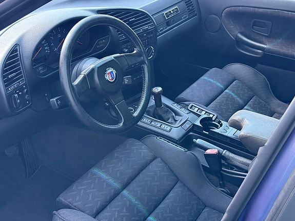 Alpina B6 17 of 30