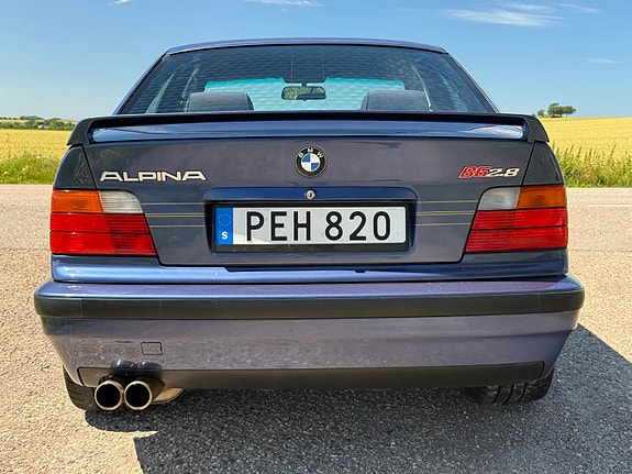 Alpina B6 14 of 30