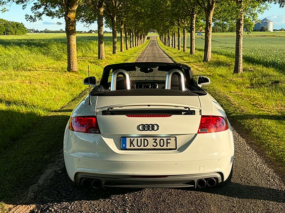 Audi TT 2 of 6