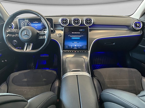 Mercedes-Benz C300 9 of 13