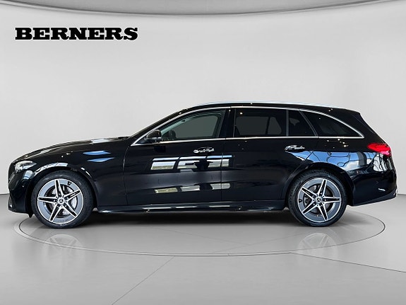 Mercedes-Benz C300 2 of 13