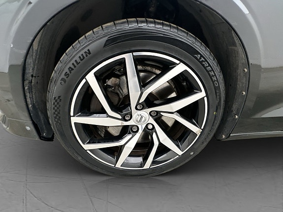 Volvo V60 28 of 30
