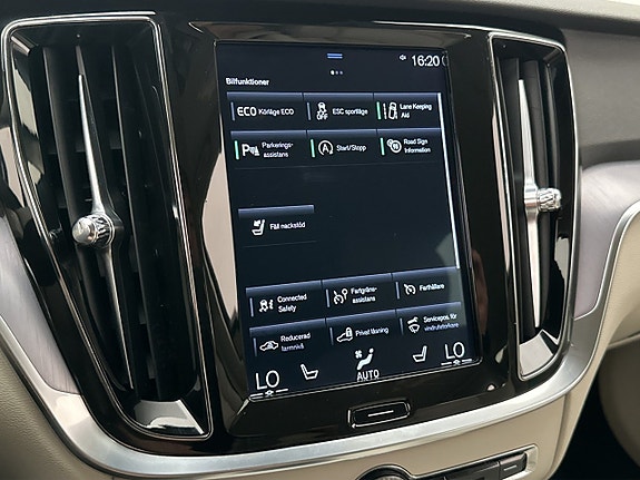 Volvo V60 18 of 30