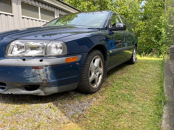 Volvo S80 2 of 4